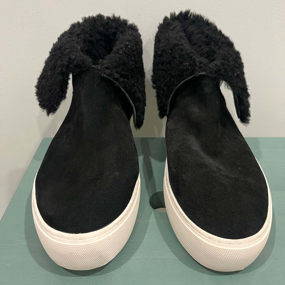 UGG Lynus cuffable Black Suede Fur-Lined sneaker 9.5 Boots - Picture 3 of 11